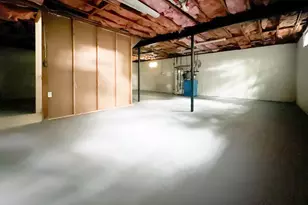 31 Teller Ave, Coram, NY 11727 - Photo 23