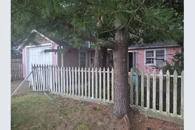 1750 Peconic Bay Boulevard, Laurel, NY 11948 - Photo 1