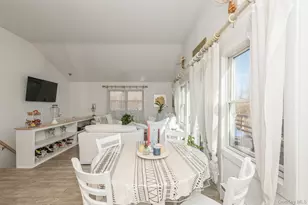 33 Hoppin Ave, Montauk, NY 11954 - Photo 5