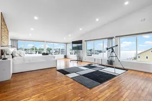 200 Clocks Blvd, Massapequa, NY 11758 - Photo 17