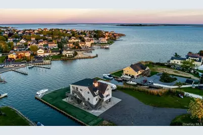 200 Lot A Clocks Boulevard, Massapequa, NY 11758 - Photo 25