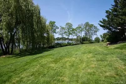 12 Barbara Lane, Glen Cove, NY 11542 - Photo 41