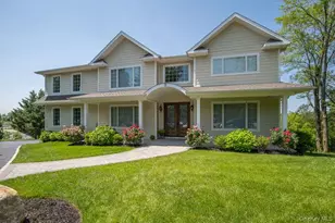 12 Barbara Ln, Glen Cove, NY 11542 - Photo 5