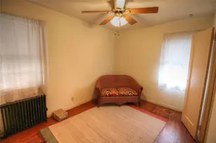 11531 237th St, Elmont, NY 11003 - Photo 9