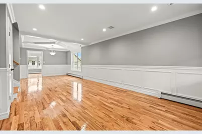 1850 Voshage Street, Baldwin, NY 11510 - Photo 5