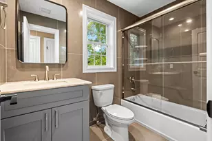 1850 Voshage St, Baldwin, NY 11510 - Photo 23