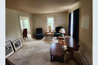 9 Vail Avenue, East Quogue, NY 11942 - Photo 5