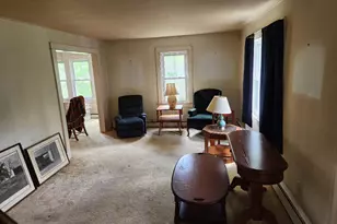 9 Vail Ave, East Quogue, NY 11942 - Photo 5