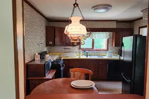 9 Vail Ave, East Quogue, NY 11942 - Photo 3