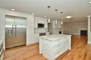 51 Michigan Ave, Massapequa, NY 11758 - Photo 9