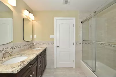 51 Michigan Avenue, Massapequa, NY 11758 - Photo 17