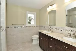 51 Michigan Ave, Massapequa, NY 11758 - Photo 17