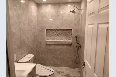 708 Anderson Avenue, Franklin Square, NY 11010 - Photo 3