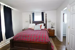 1346 Pine Dr, Bay Shore, NY 11706 - Photo 13