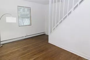 1346 Pine Dr, Bay Shore, NY 11706 - Photo 23