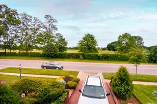 306 Cambridge Ave, Garden City, NY 11530 - Photo 5