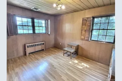 306 Cambridge Avenue, Garden City, NY 11530 - Photo 19