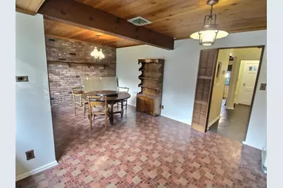 306 Cambridge Avenue, Garden City, NY 11530 - Photo 15