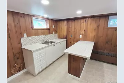 306 Cambridge Avenue, Garden City, NY 11530 - Photo 29