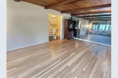 306 Cambridge Avenue, Garden City, NY 11530 - Photo 11