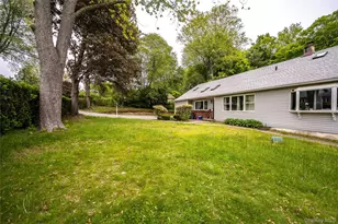 929 Fox Meadow Rd, Yorktown Heights, NY 10598 - Photo 3