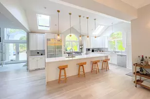 4 Douglas Ct, Hampton Bays, NY 11946 - Photo 9