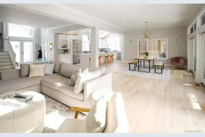 4 Douglas Court, Hampton Bays, NY 11946 - Photo 3