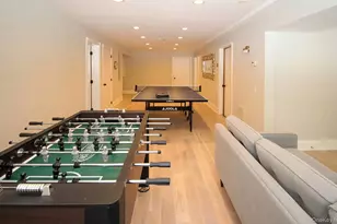 4 Douglas Ct, Hampton Bays, NY 11946 - Photo 21