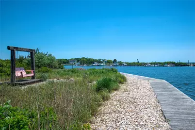 150 Senix Avenue, Center Moriches, NY 11934 - Photo 35