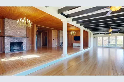 150 Senix Avenue, Center Moriches, NY 11934 - Photo 7