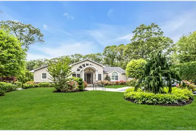 21 Buttonwood Drive, Dix Hills, NY 11746 - Photo 3