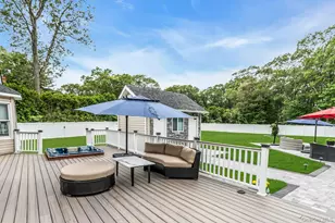 21 Buttonwood Dr, Dix Hills, NY 11746 - Photo 39