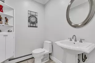 21 Buttonwood Dr, Dix Hills, NY 11746 - Photo 15