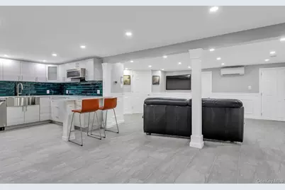 21 Buttonwood Drive, Dix Hills, NY 11746 - Photo 29