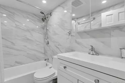 21 Buttonwood Drive, Dix Hills, NY 11746 - Photo 25