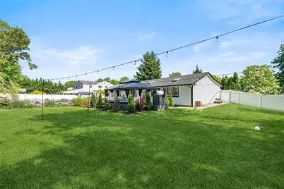 11 Gallatin Drive, Dix Hills, NY 11746 - Photo 21