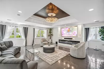 11 Gallatin Drive, Dix Hills, NY 11746 - Photo 5