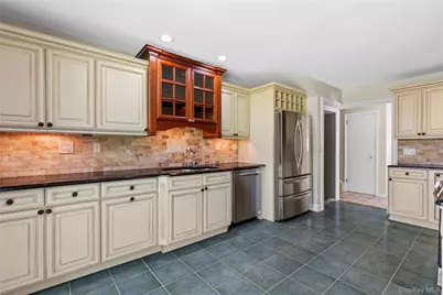 4 Mark Drive, Rye Brook, NY 10573 - Photo 13