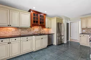 4 Mark Dr, Rye Brook, NY 10573 - Photo 13