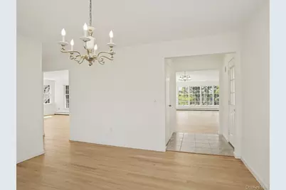 6 Huckleberry Lane E, Hampton Bays, NY 11946 - Photo 21