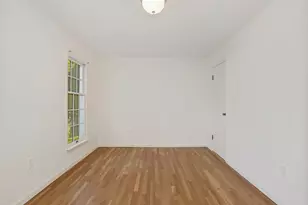 6 Huckleberry Ln E, Hampton Bays, NY 11946 - Photo 33