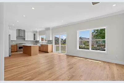 1116 Washington Place, Baldwin, NY 11510 - Photo 7