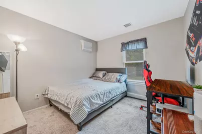 5 Hastings Drive, Ridge, NY 11961 - Photo 15