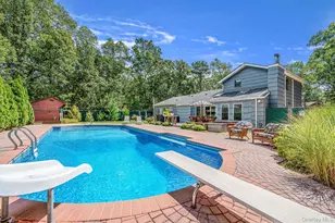 5 Hastings Dr, Ridge, NY 11961 - Photo 25