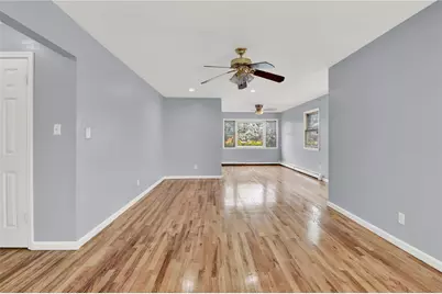 154-05 129th Avenue, Jamaica, NY 11434 - Photo 15