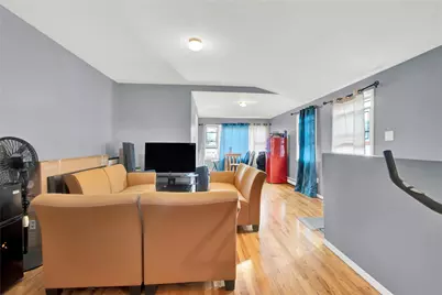 154-05 129th Avenue, Jamaica, NY 11434 - Photo 9