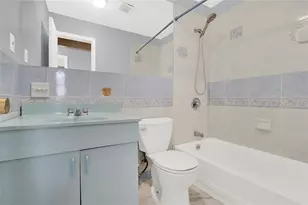 154-05 129th Ave, Jamaica, NY 11434 - Photo 17