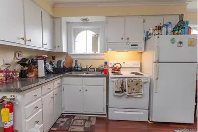 185 Green Street, Port Ewen, NY 12401 - Photo 7