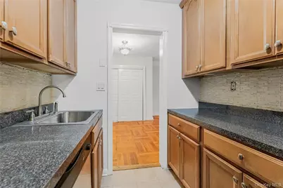 277 Bronx River Road #2A, Yonkers, NY 10704 - Photo 13