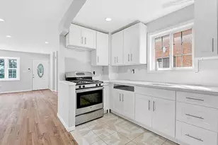 124-19 152nd Ave, Ozone Park, NY 11420 - Photo 5